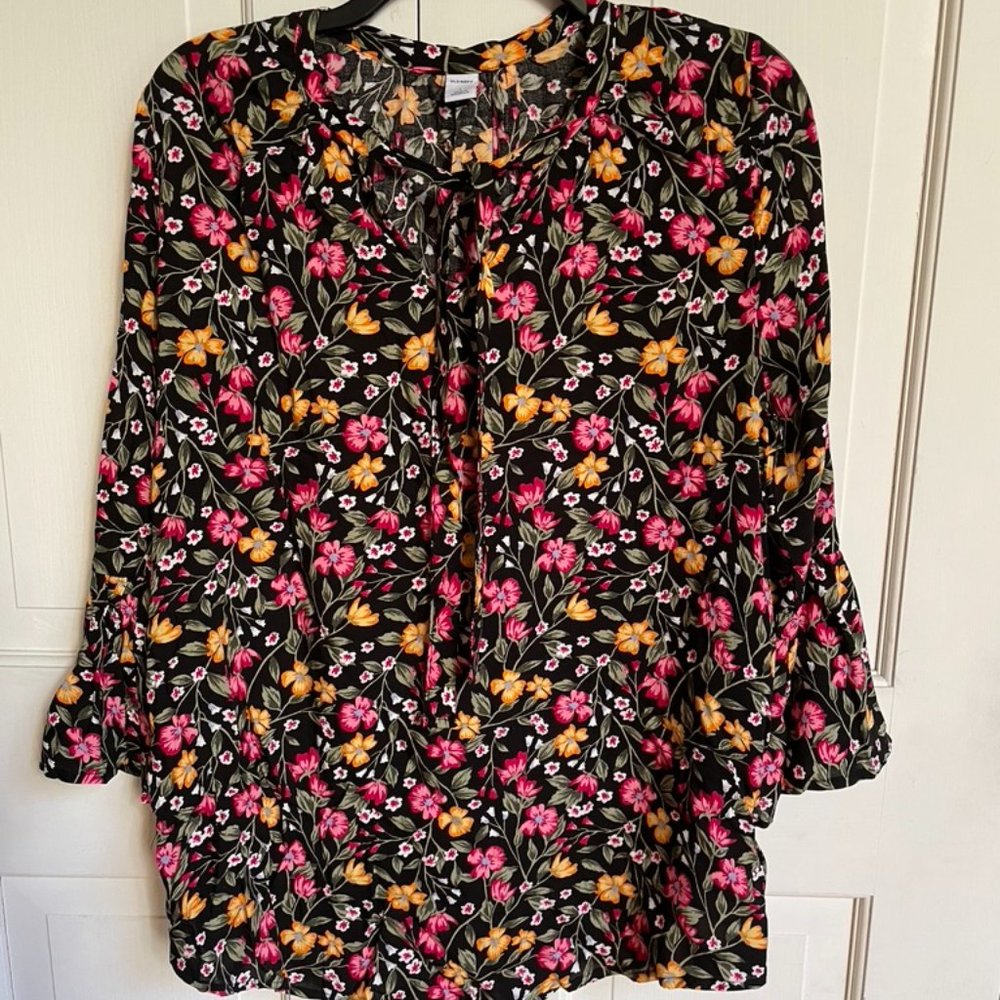 Black Floral Top